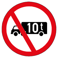 Goods vehicle over indicated GVM prohibited sign